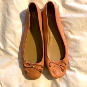 Tory Burch leather ballet flats, gently used, 10